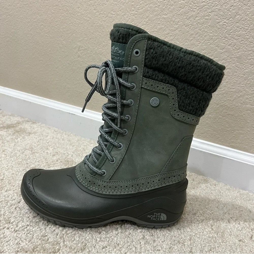The North Face Women Shellista II Dachund Green Mid Winter Boots Size 5.5,